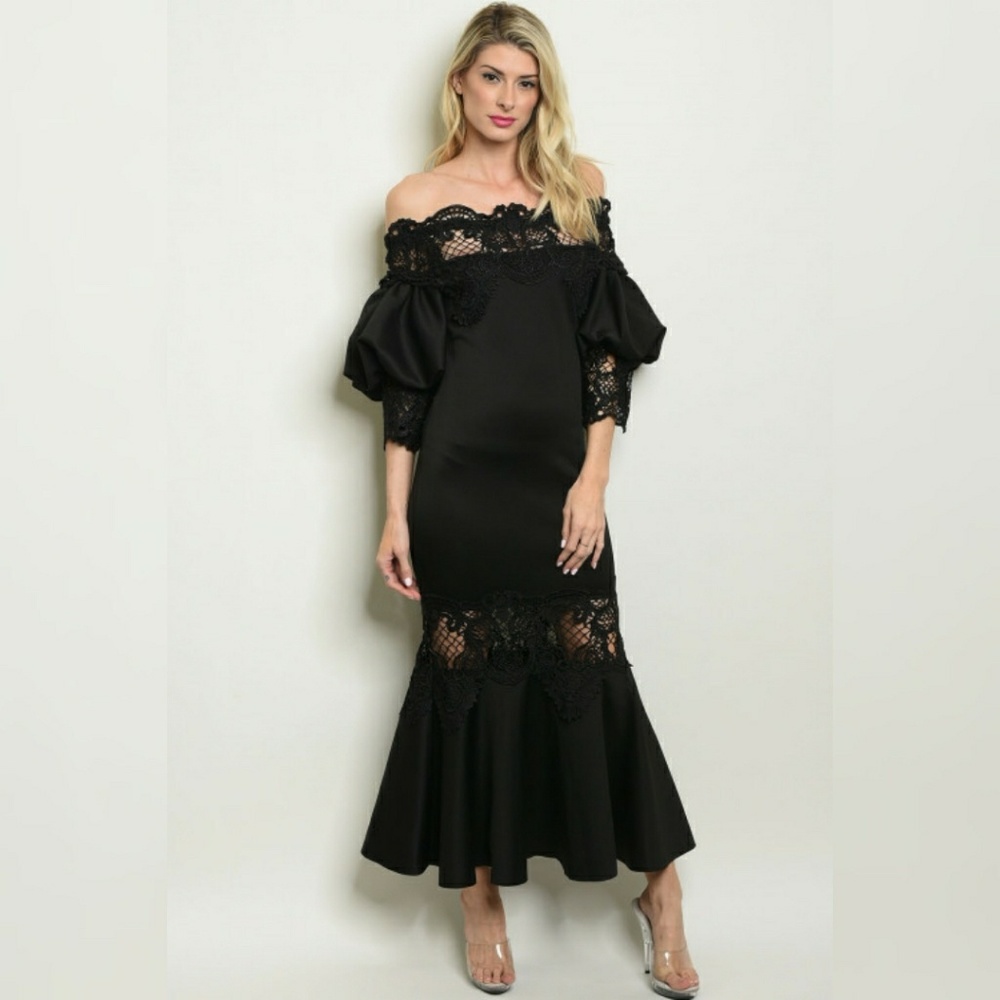 Off Shoulder Lace Black Maxi Dress